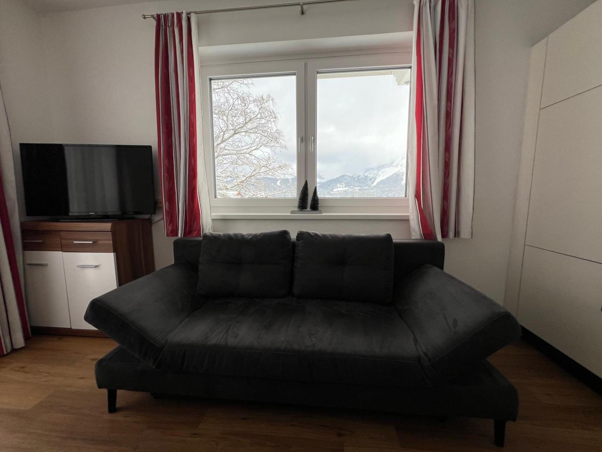 Haus Alpina Ski In & Ski Out Schladming Bagian luar foto