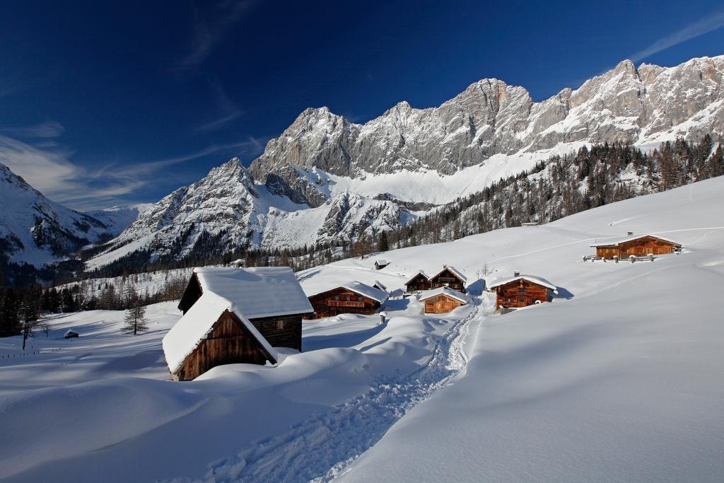 Haus Alpina Ski In & Ski Out Schladming Bagian luar foto
